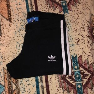 Adidas leggings